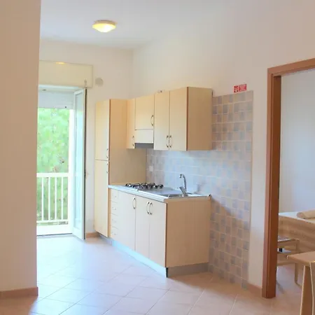 Apart-hotel Fontana Vecchia 2*