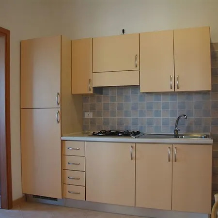 Fontana Vecchia 4* ヴィエステ