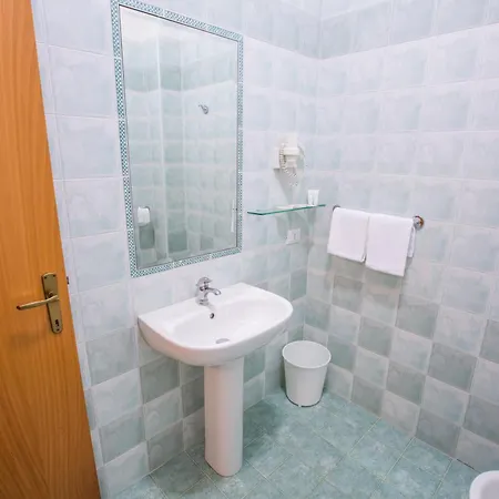 Fontana Vecchia Apart Otel 4*