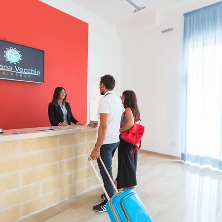 Fontana Vecchia Lägenhetshotell