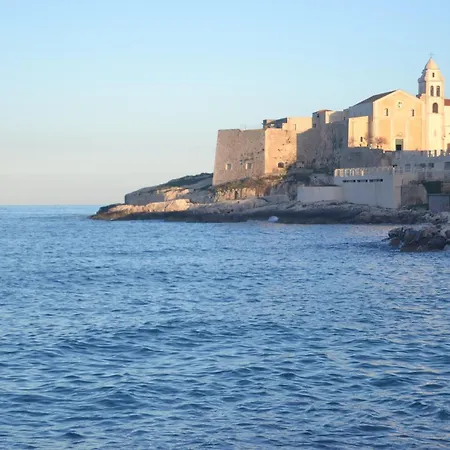 Fontana Vecchia 4* Vieste