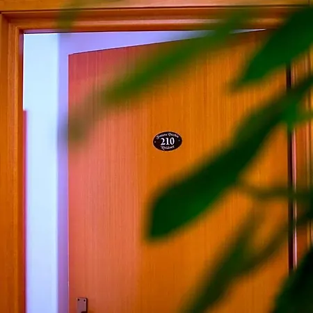 Fontana Vecchia Apart-hotel