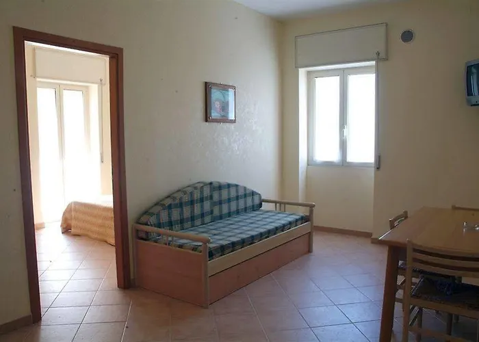 Fontana Vecchia 4*